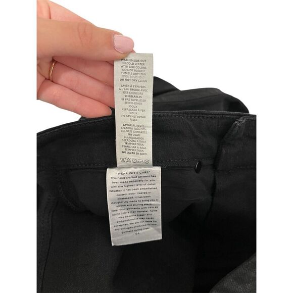 Good American Good Classic Coated Black Straight Leg Jeans Size 6/28 Stretch - Picture 7 of 11